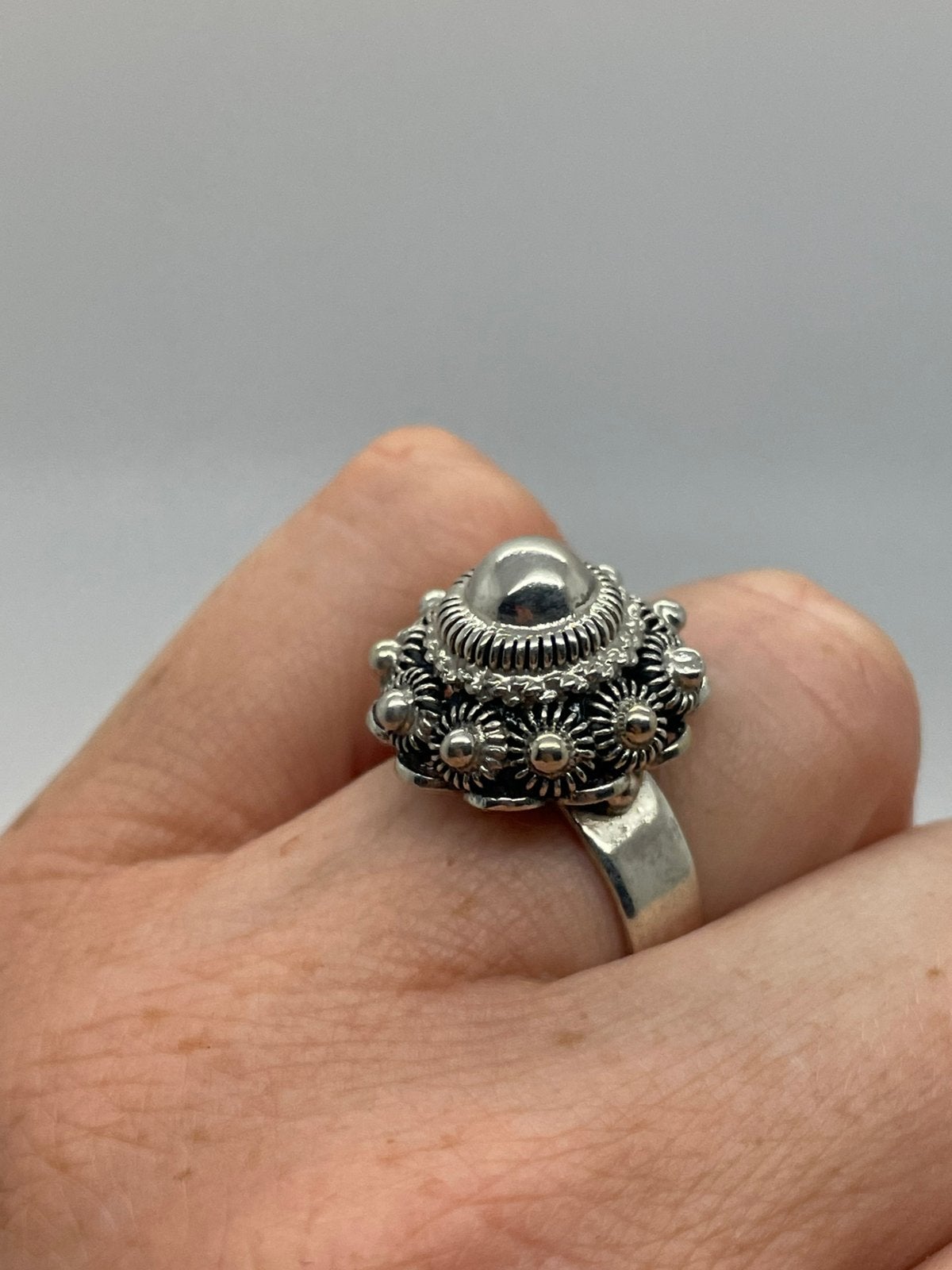 E678 Prachtige zilveren Zeeuwse knoop ring maat 17,5, Sieraden, Tassen en Uiterlijk, Antieke sieraden, Ophalen of Verzenden, Zilver
