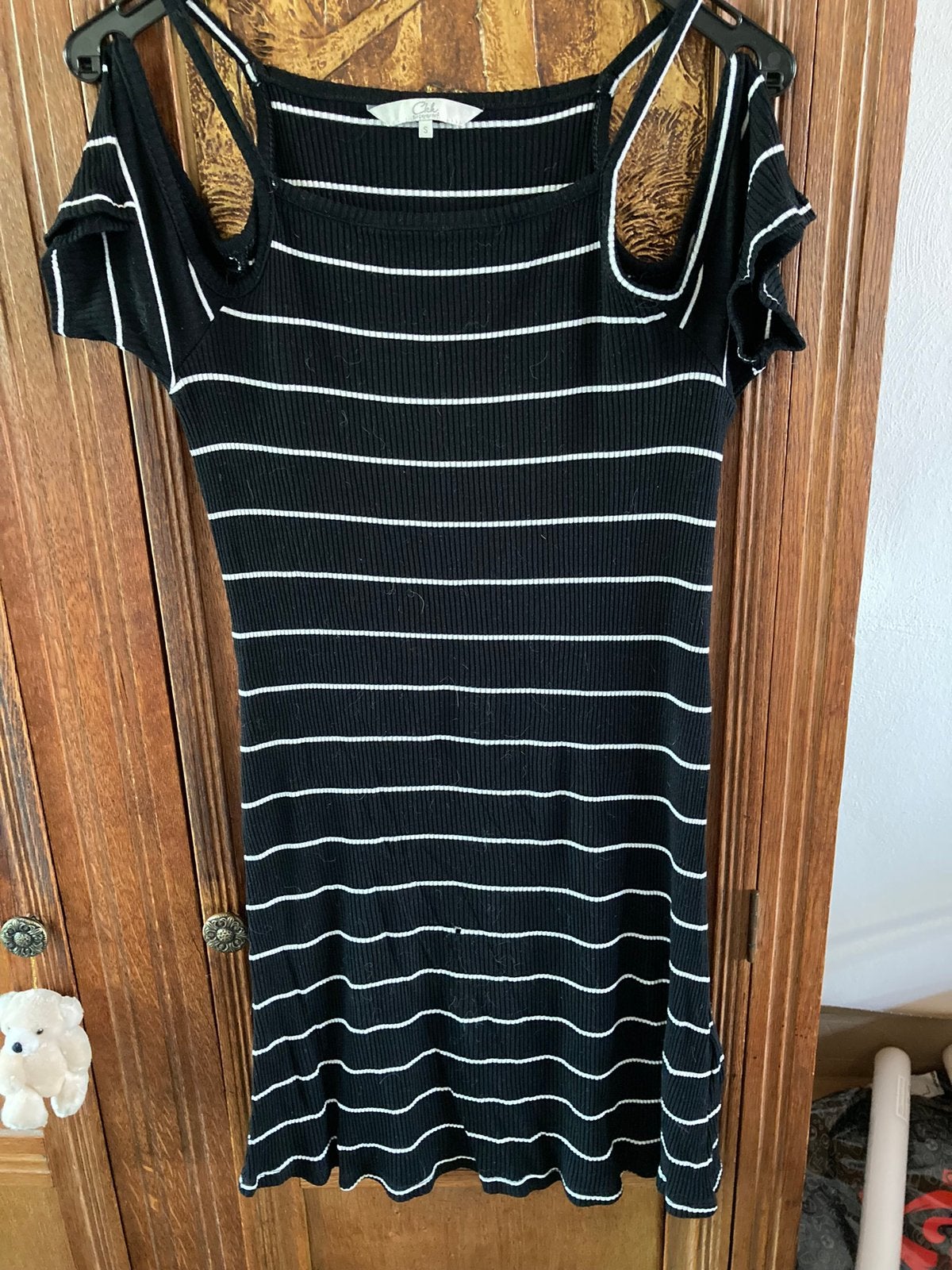 Gezocht: off shoulder jurk Clockhouse M, Maat 38/40 (M), Zwart, Ophalen of Verzenden, Zo goed als nieuw