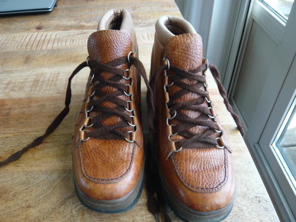 zeer nette dames MEINDL wandelschoenen mt 39, Ophalen of Verzenden, Zo goed als nieuw, Schoenen