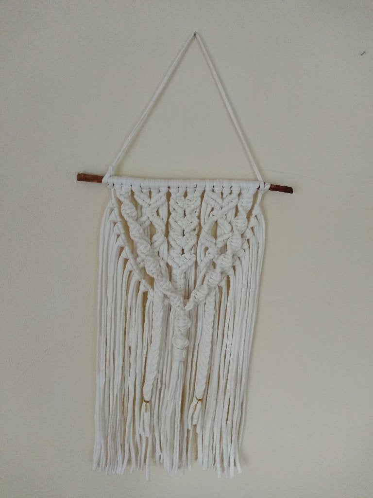 Prachtig macrame handgeknoopt wandkleed  60x37 cm, Nieuw, Ophalen of Verzenden, Natuurlijk materiaal, Handgemaakt