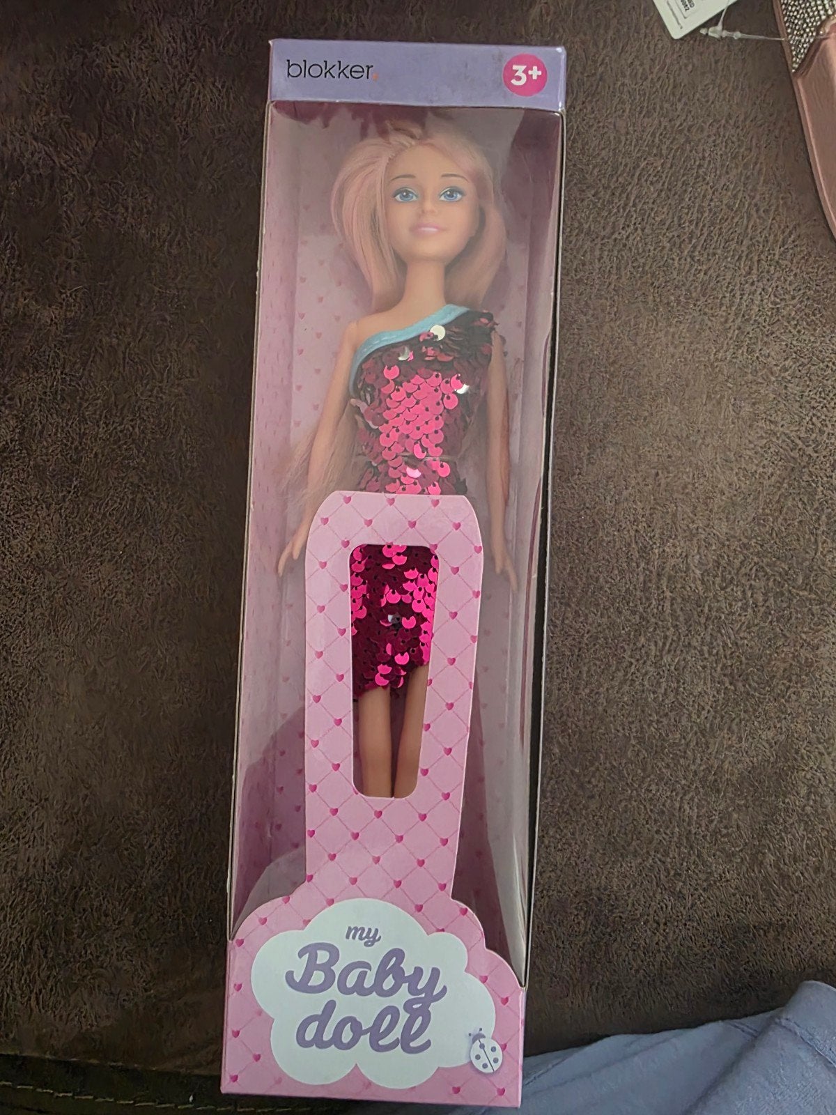 Barbie pop met glitterjurk - Nieuw in verpakking, Ophalen of Verzenden