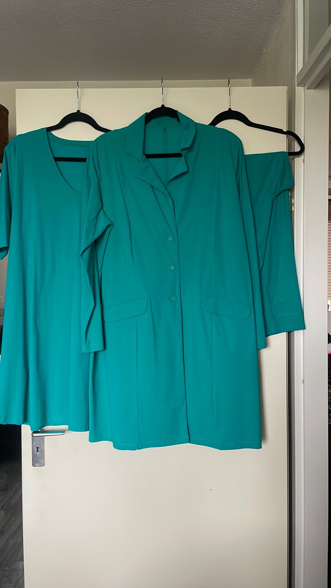 Plus basics: 3 delig: broek/shirt maat 50: blazer maat 46, Ophalen of Verzenden, Zo goed als nieuw, Broek of Spijkerbroek