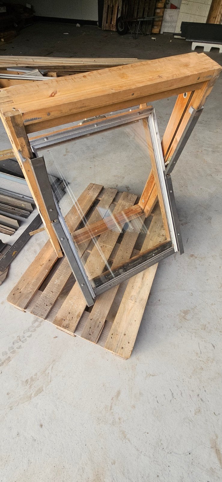 velux dakramen 2x mk08 en 1x mk04, Doe-het-zelf en Verbouw, Ophalen, Gebruikt, 80 tot 120 cm, 80 tot 120 cm