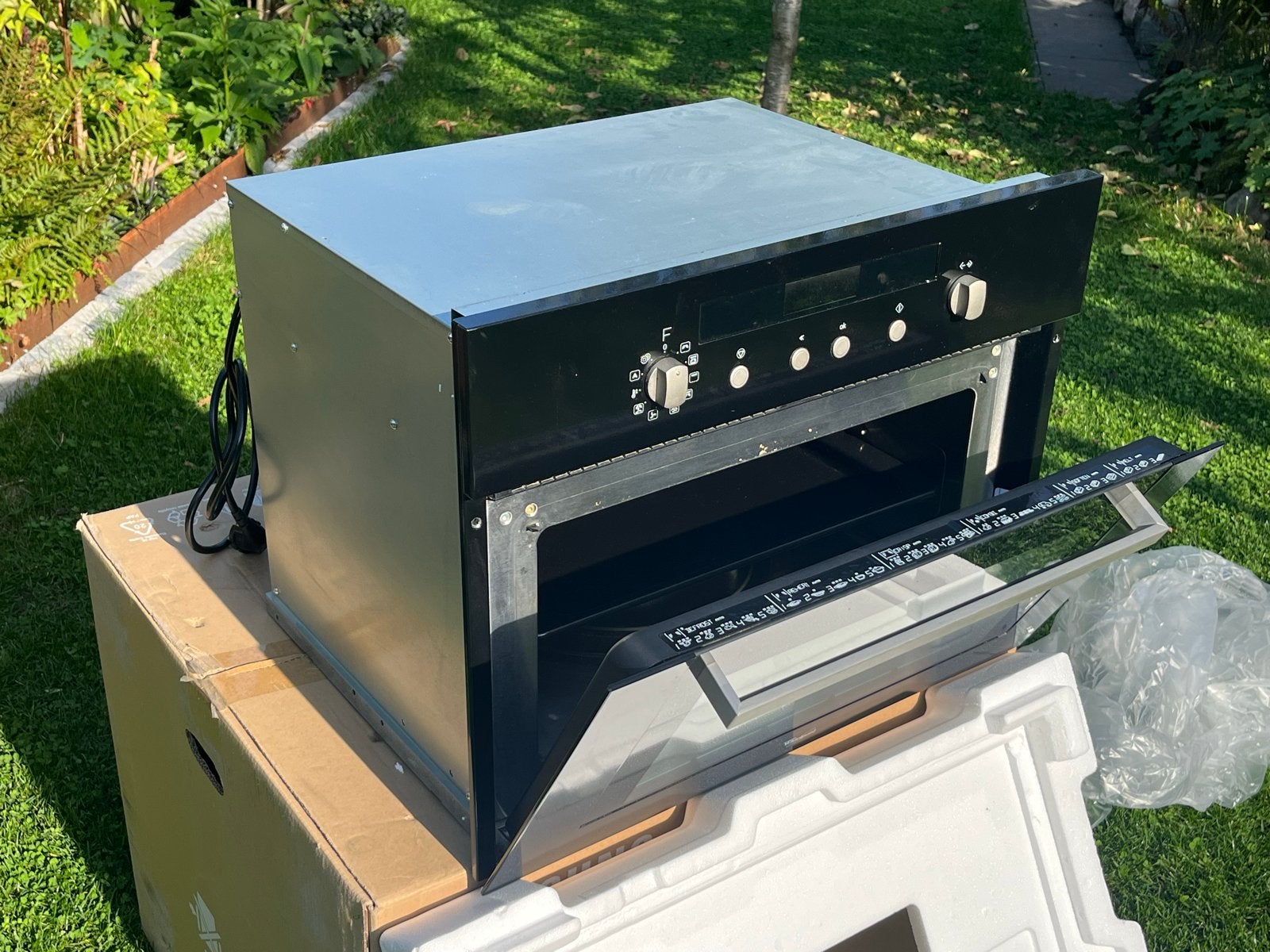 Whirlpool AMW 523/NB Inbouw Combi-oven/Magnetron, Ophalen, 45 tot 50 cm, Whirlpool, Gebruikt
