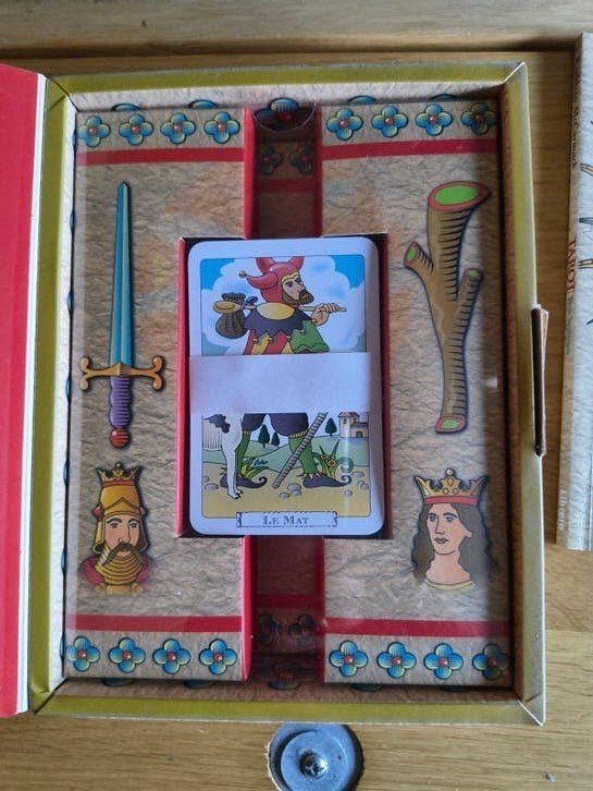 Tarot voor beginners - Leer tarotkaarten leggen, Ophalen