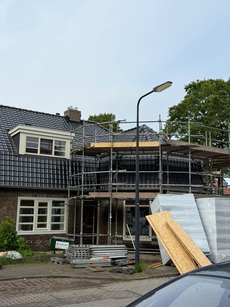 Dakdekkers aangeboden, Doe-het-zelf en Verbouw, Steigers, Ophalen of Verzenden, Zo goed als nieuw, Overige typen, 5 meter of hoger