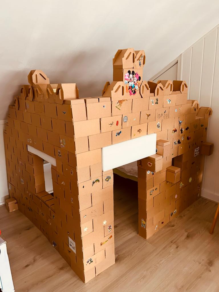 GIGI Bloks 200-delige XXL Mega Kartonnen Bouwblokkenset, Kinderen en Baby's, Speelgoed | Bouwstenen, Ophalen, Gebruikt, Overige merken