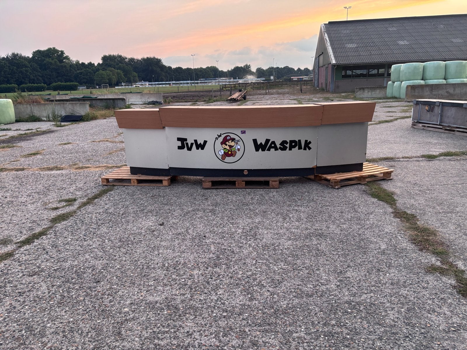 Grote 3-delige DJ booth - Ideaal voor evenementen!, Muziek en Instrumenten, Dj-sets en Draaitafels, Ophalen of Verzenden, Gebruikt