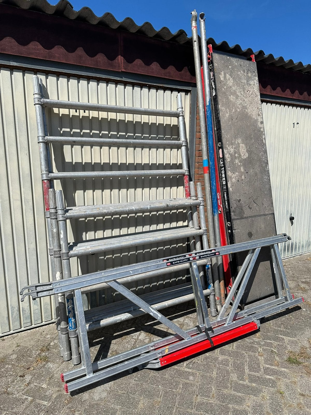 Altrex / Skyworks rolsteiger 245 x 135 Fiberdeck WH 4,20, Doe-het-zelf en Verbouw, Ophalen of Verzenden, Gebruikt, Rolsteiger of Kamersteiger