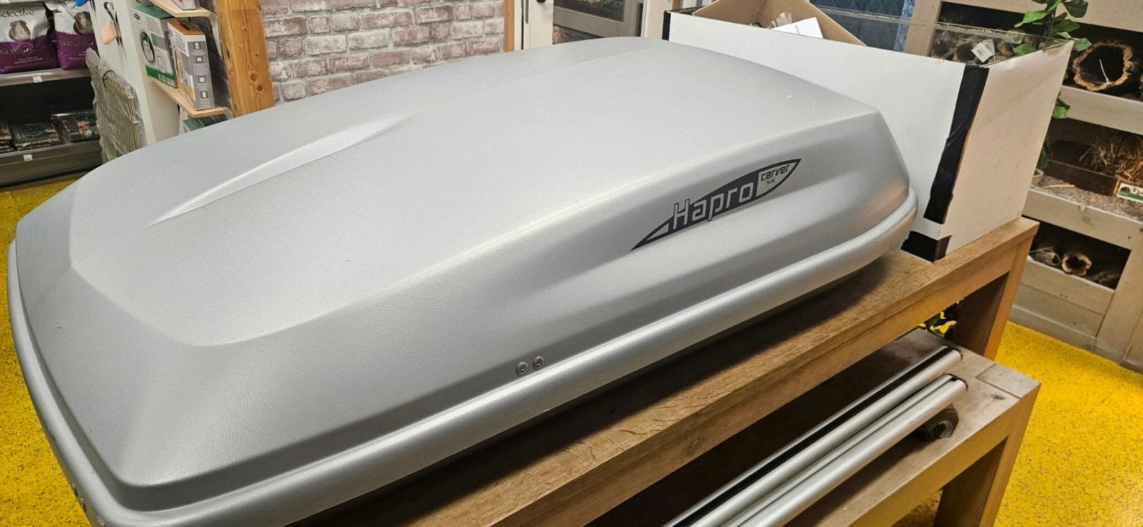 Hapro Carver 4.4 Dakkoffer (370L) + Aluminium Dakdragers (Co, Auto diversen, Dakkoffers, Ophalen, Zo goed als nieuw