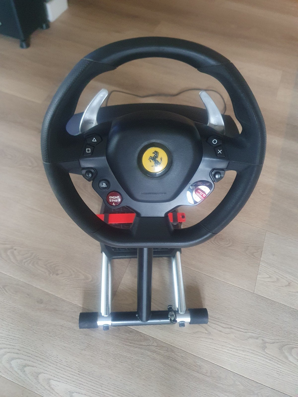 Thrustmaster T80 Ferrari 488 GTB Edition met Wheel Stand Pro, Spelcomputers en Games, Ophalen, Overige merken, Gebruikt