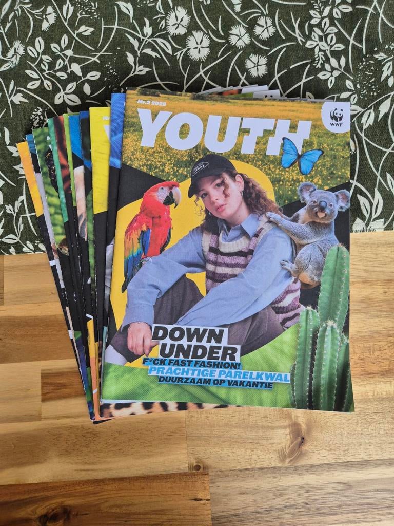 11 WWF Youth tijdschriften, Boeken, Ophalen of Verzenden, Zo goed als nieuw, Wetenschap en Natuur