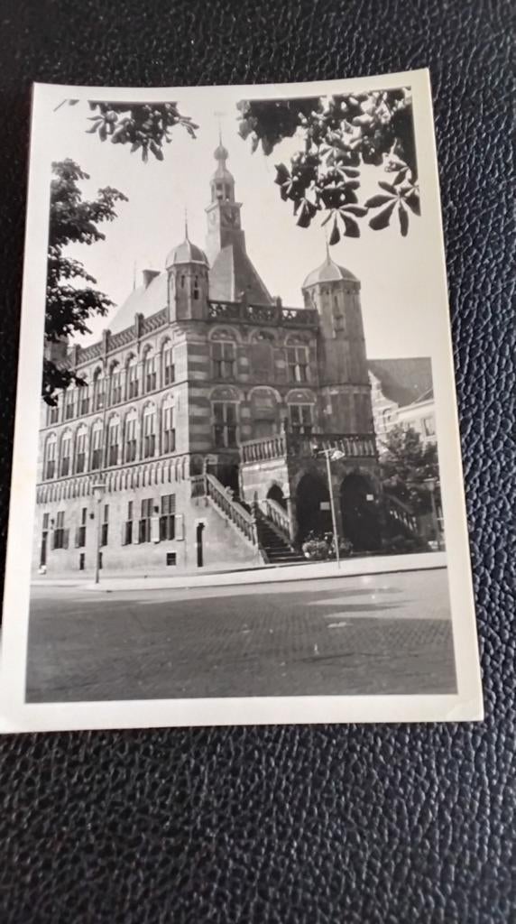 Vintage zwart-wit foto van DE WAAG op de Brink in Deventer, Gebruikt, Foto, Ophalen of Verzenden, Gebouw