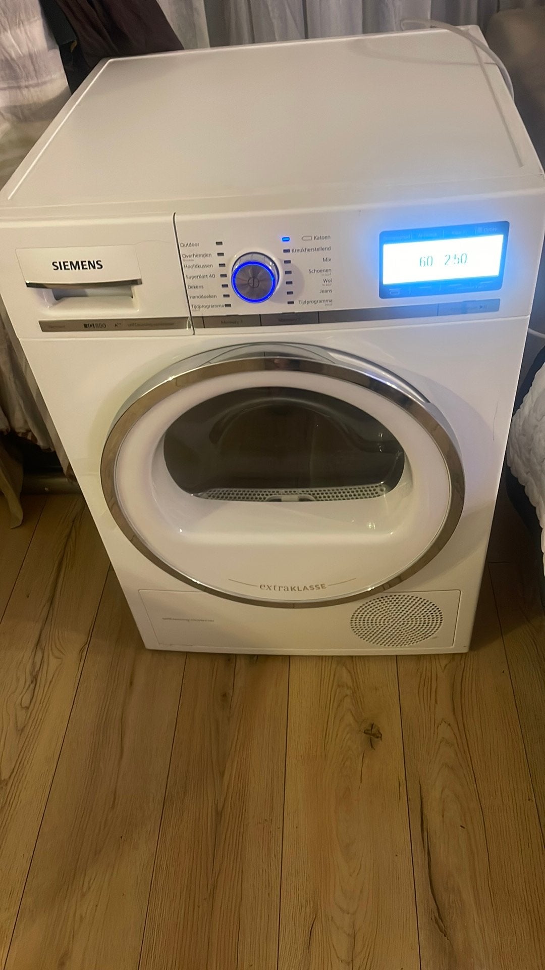 Wasdroger warmtepomp Siemens EXTRAKLASSE, Witgoed en Apparatuur, Wasdrogers, Ophalen, 6 tot 8 kg, Overige typen, Zo goed als nieuw