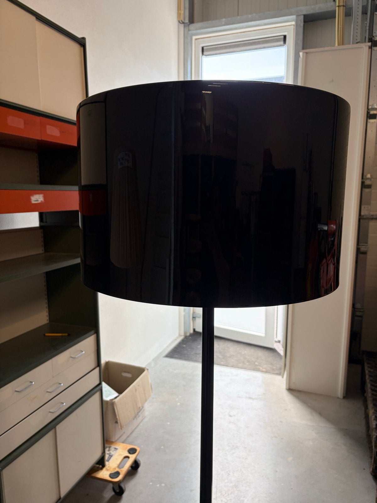 Flos Spun Light F Vloerlamp - Zwart Design, Zo goed als nieuw, Metaal, 150 tot 200 cm, E27 (groot)