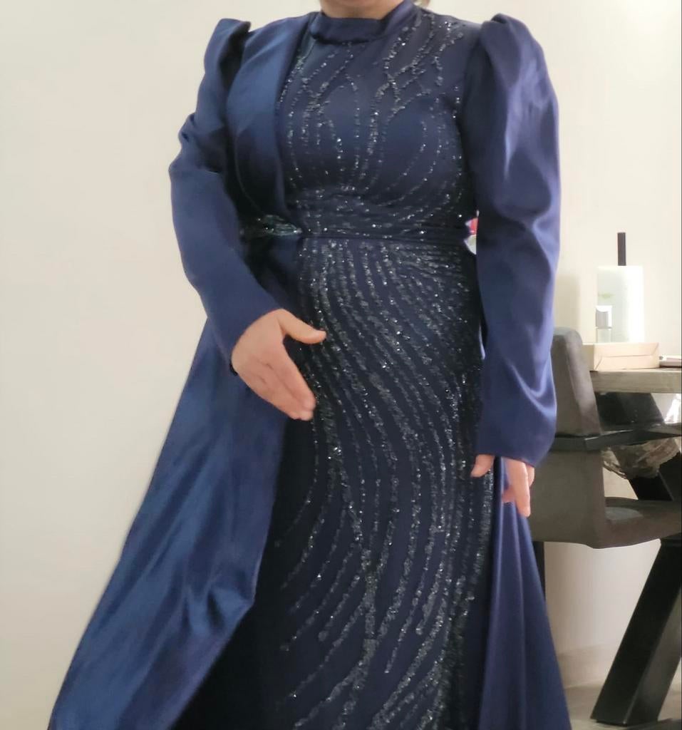 Elegante avondjurk met pailletten en overjas - Maat 44, Ophalen, Zo goed als nieuw