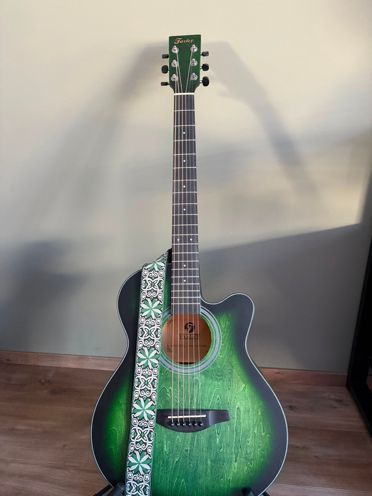 Fazley Gitaar akoestisch, Ophalen, Zo goed als nieuw, Western- of Steelstringgitaar