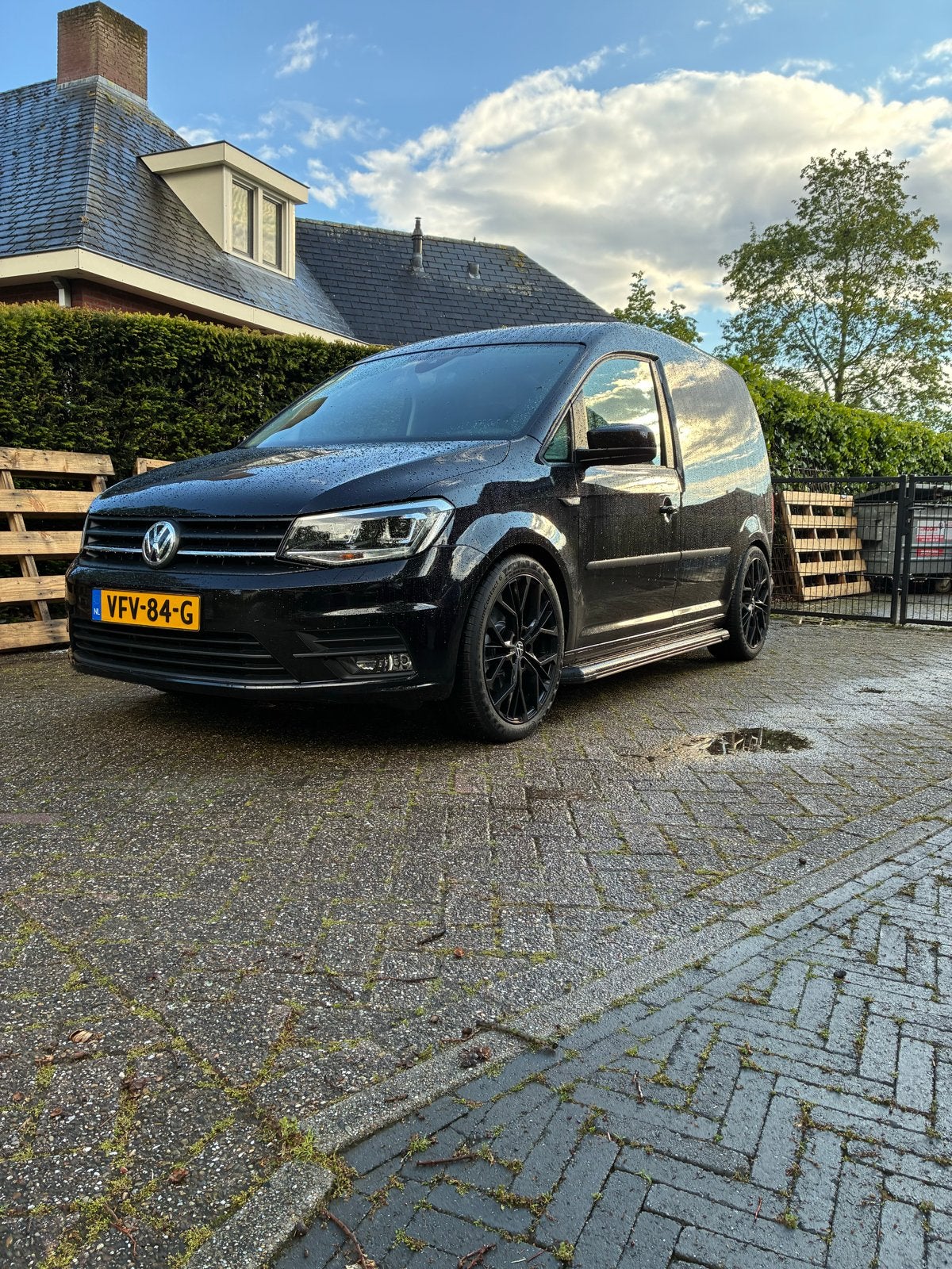 Volkswagen Caddy 1.4 TSI met BMT L1h1 131pk DSG 2020 Zwart, 4 cilinders, Volkswagen, 1395 cc, Dealer onderhouden