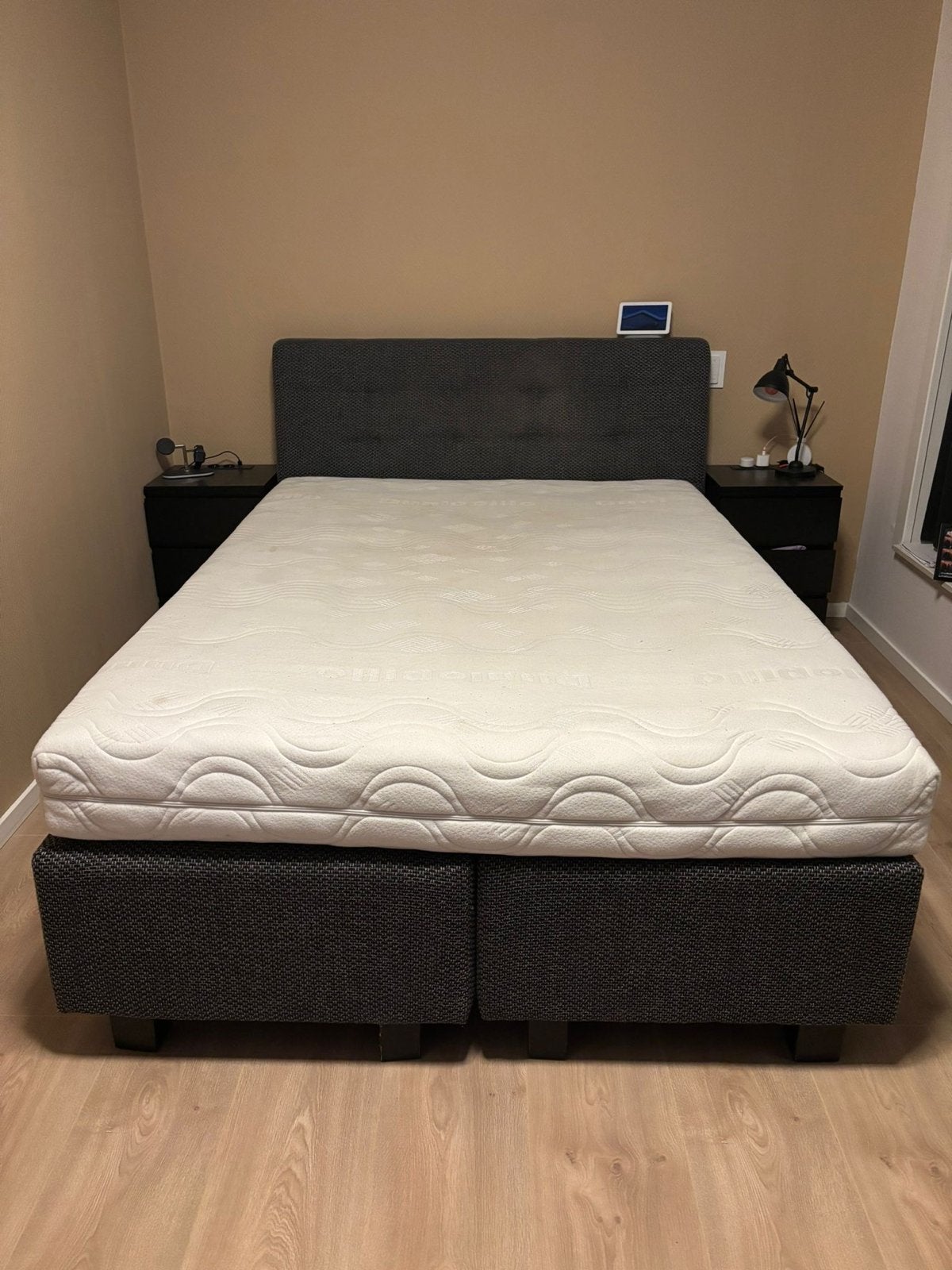 Tweepersoonsbed 140x200 cm met matras, Gebruikt, Tweepersoons, 200 cm, 140 cm