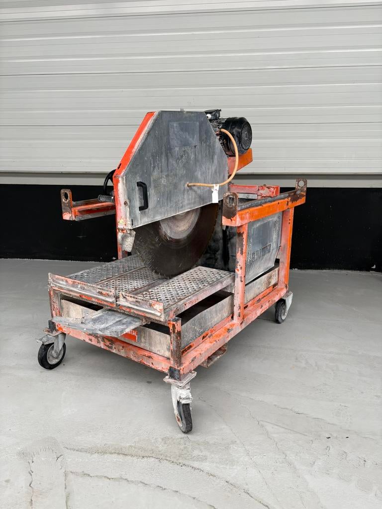 Norton Clipper jumbo 900 steenzaagmachine, Ophalen, Zo goed als nieuw, 1200 watt of meer, 70 mm of meer