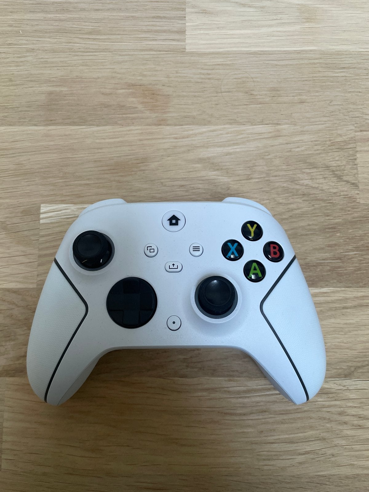 Gaming Controller met RGB, Back Paddles en Hall Effect Stick, Ophalen, Xbox, Zo goed als nieuw, RGB verlichting