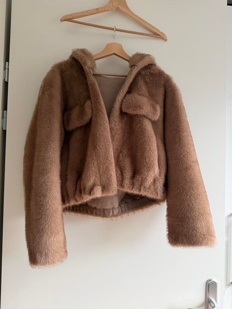 Faux Fur Jasje met Capuchon - Bruin, Ophalen of Verzenden, Nieuw, Maat 38/40 (M), Bruin