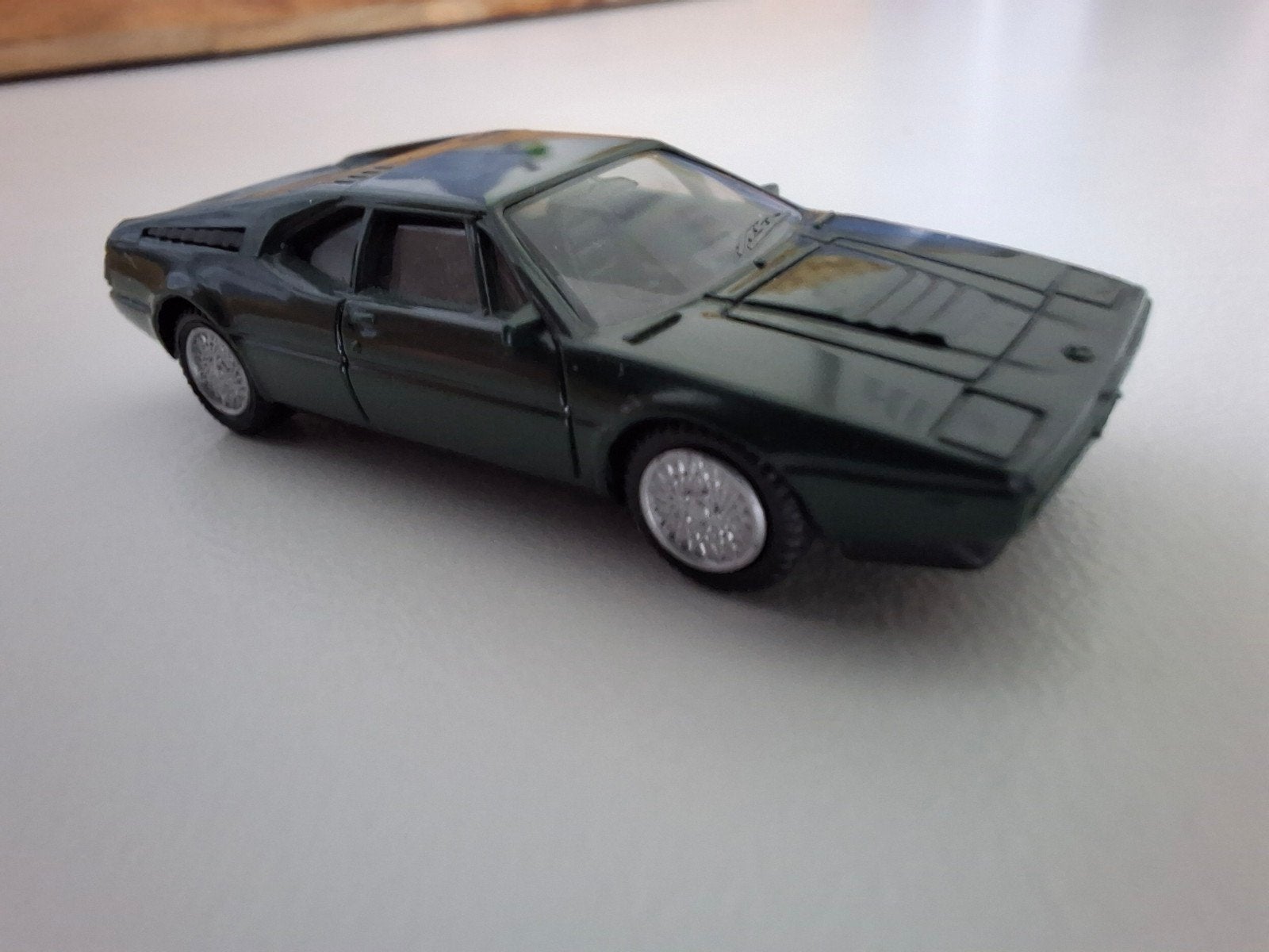 BMW M1 Herpa, Ophalen of Verzenden, Zo goed als nieuw, Auto, Herpa