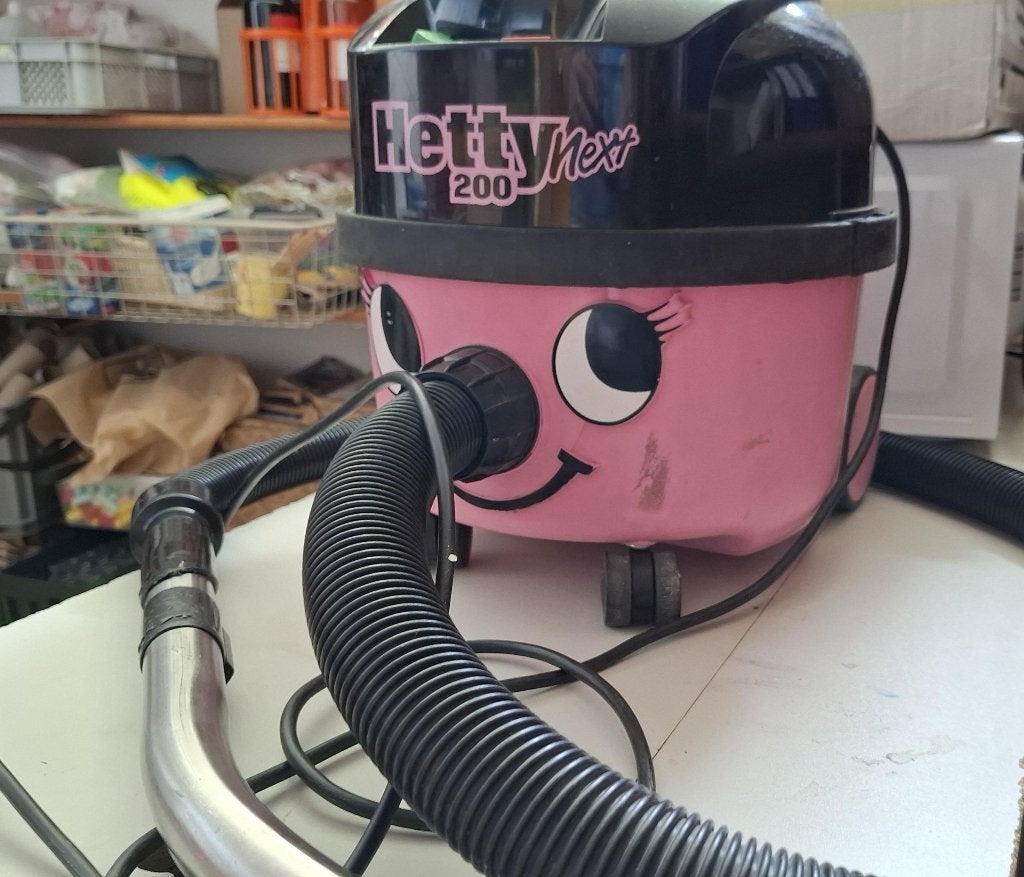 stofzuiger Hetty, Witgoed en Apparatuur, Ophalen, Gebruikt, Steelstofzuiger, Numatic