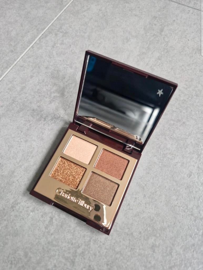Charlotte tilbury luxury oogschaduw palette the bella sofia, Sieraden, Tassen en Uiterlijk, Uiterlijk | Cosmetica en Make-up, Ogen
