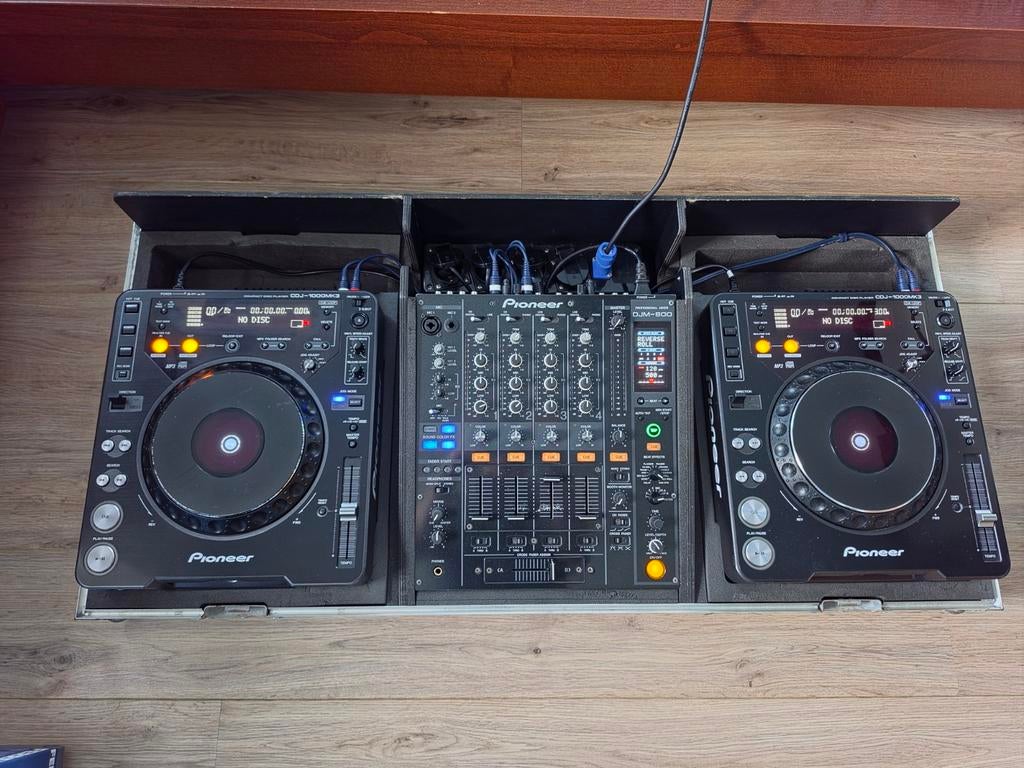PIONEER CDJ-1000 MK3 (2x) + DJM-800 in flightcase, Ophalen, Gebruikt, Dj-set, Pioneer