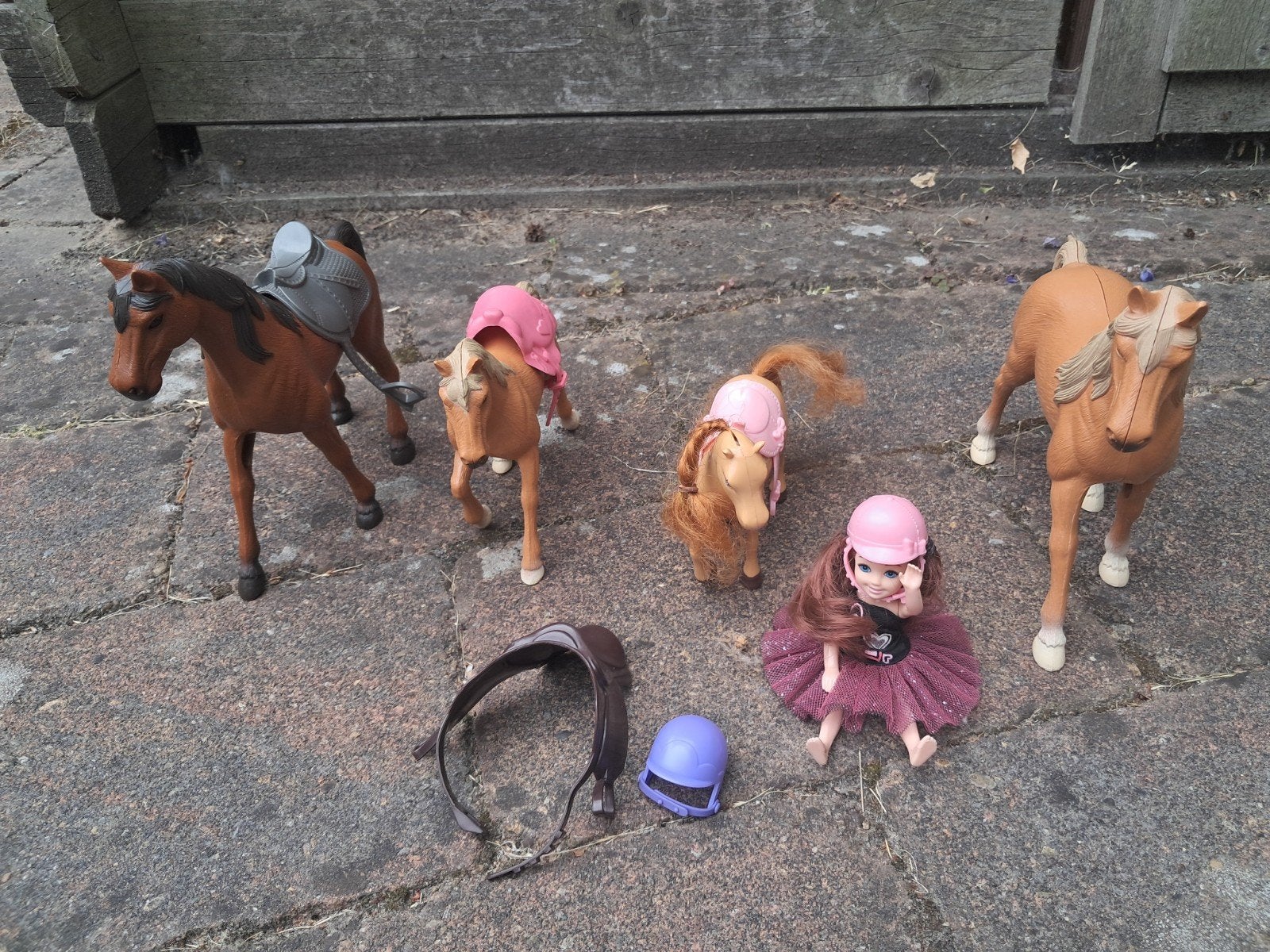 Barbie paarden set, Ophalen, Zo goed als nieuw