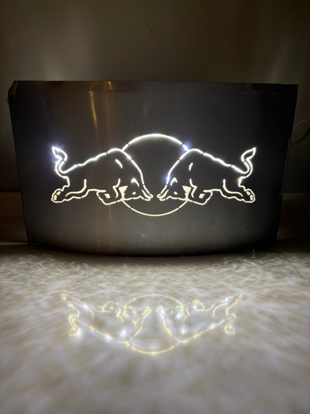 Red Bull lichtbak / reclamelamp, Verzenden, Zo goed als nieuw, Lichtbak of (neon) lamp