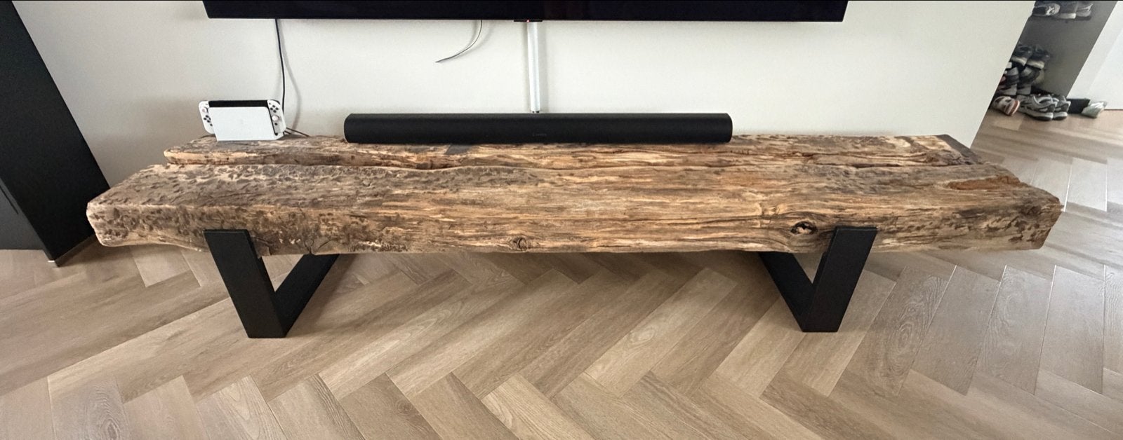 Robuust TV-meubel van spoor bielzen met stalen poten 240cm, Zo goed als nieuw, 200 cm of meer, Minder dan 100 cm, 25 tot 50 cm