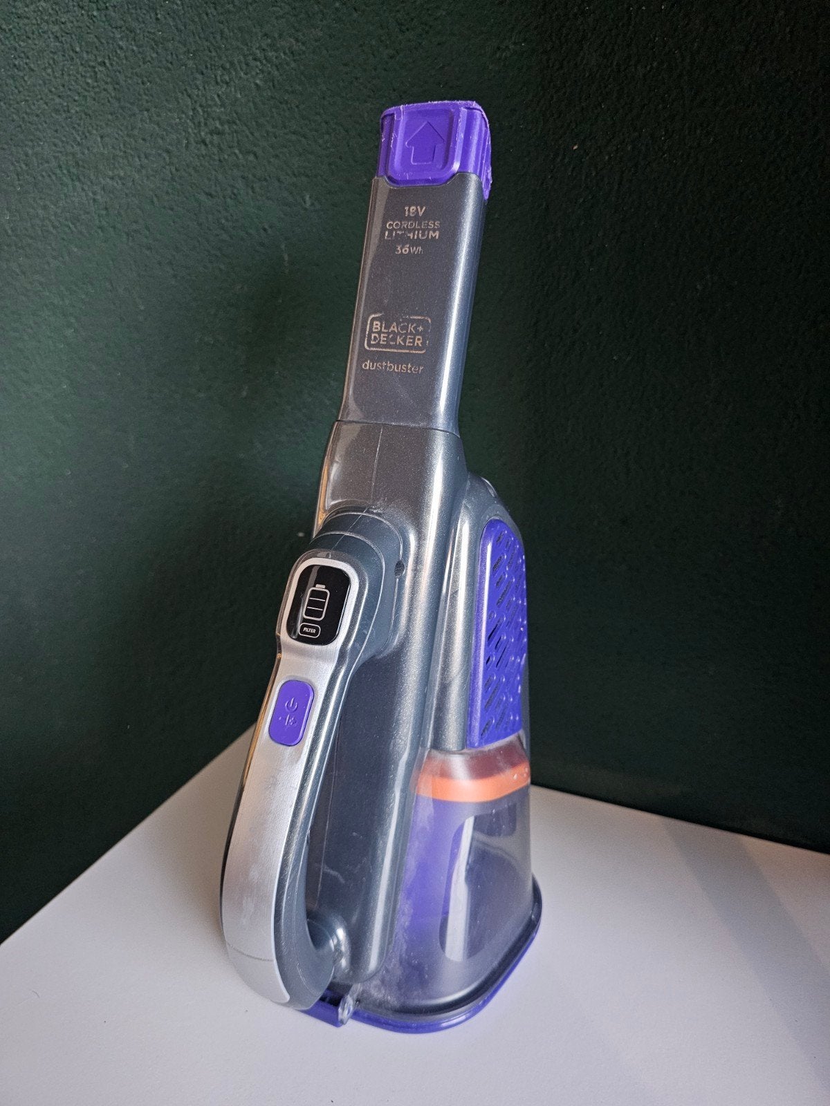 Black+Decker Dustbuster 18V Kruimeldief met Oplaadstation, Overige merken, Gebruikt, Kruimeldief, Draadloos