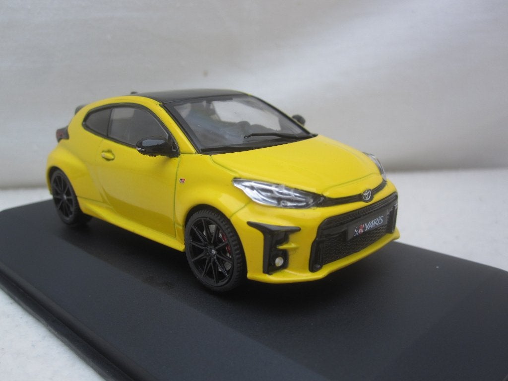 Toyota Yaris GR-Four 2024 Geel 1:43 Solido, Ophalen of Verzenden, Nieuw, Auto, Solido