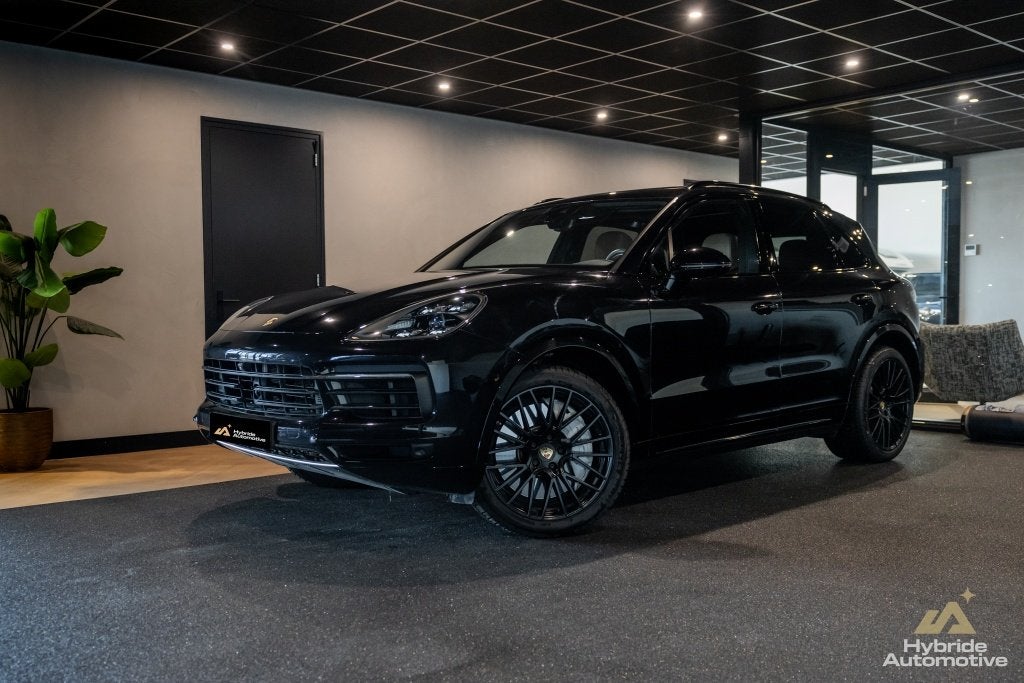 Porsche Cayenne 2.9 S | 4WS | Pano | 360 Cam | Trekhaak | Lu, Auto's, Gebruikt, 138 €/maand, Zwart, Bedrijf