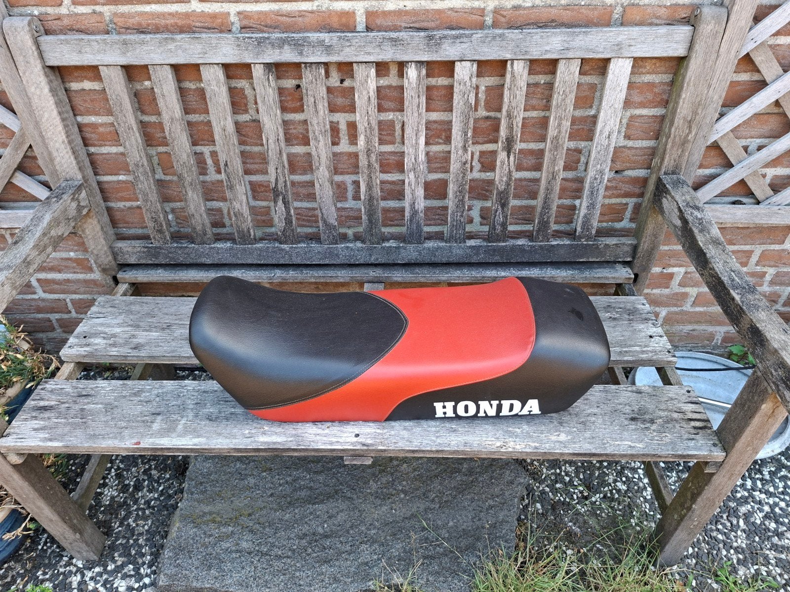 Honda mb zadel nieuw, Fietsen en Brommers, Brommeronderdelen | Algemeen, Ophalen, Nieuw, Zadel, Honda mb