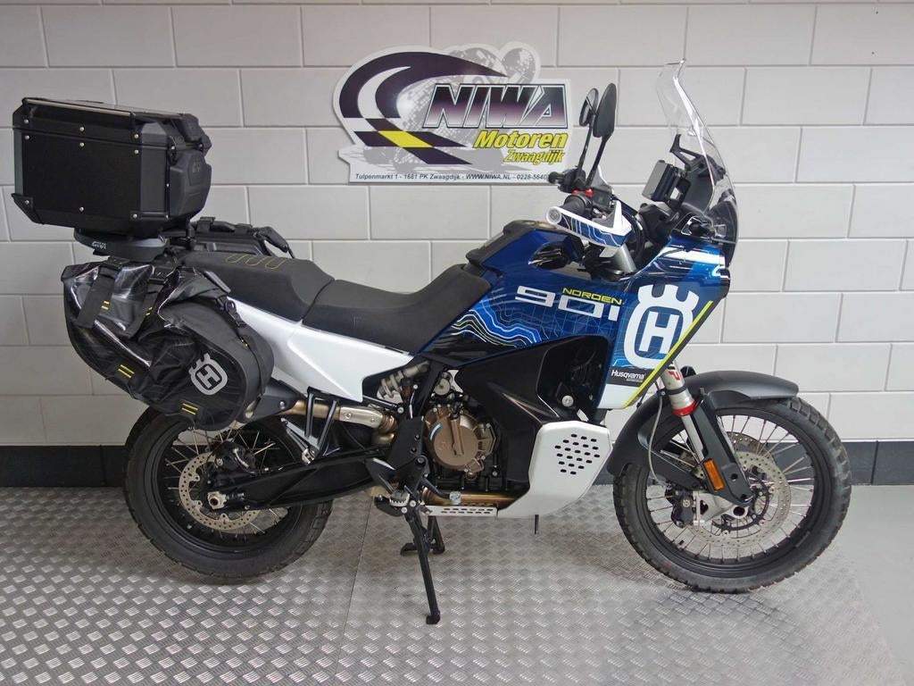 HUSQVARNA Norden 901 Expedition, Motoren, Motoren | Husqvarna, 2 cilinders, Motorrijbewijs A, Onbekend, Meer dan 35 kW