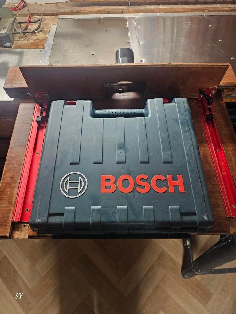 Bosch Decoupeerzaag GST 100 BCE - 650W, licht gebruikt, Decoupeerzaag, 600 tot 1200 watt, Ophalen of Verzenden, Zo goed als nieuw