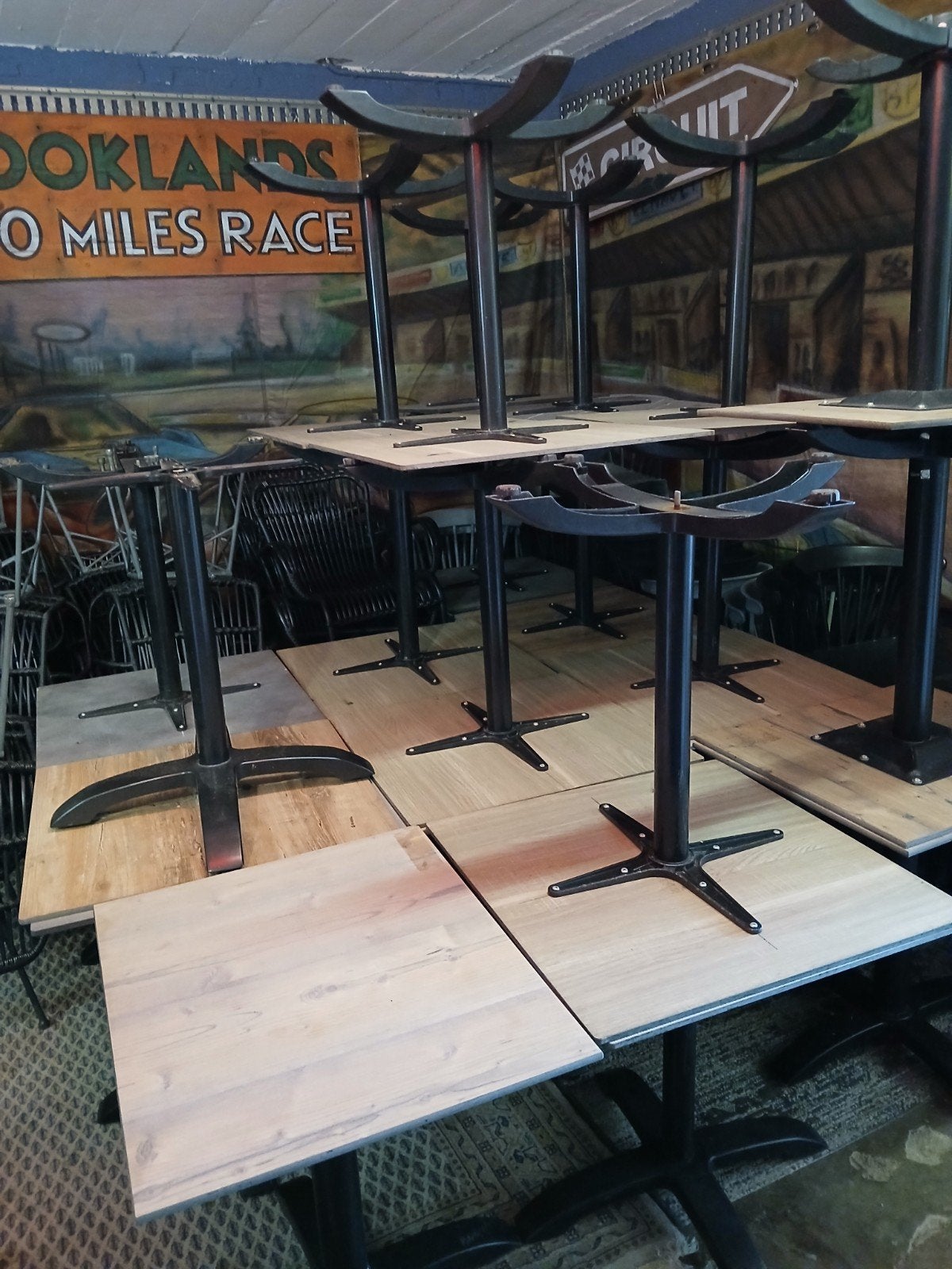 Cafe bistro restaurant cafe terras, 24 stoelen met 18 tafels, Ophalen, Kunststof, Gebruikt, Satelliet