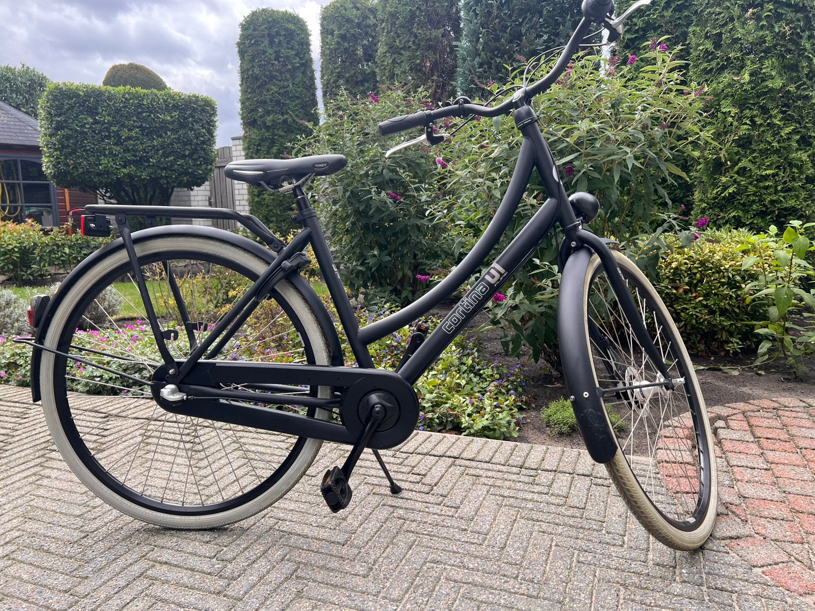 Cortina U1 Pure. Stoere meidenfiets Bijna NIEUW!!!, Fietsen en Brommers, Fietsen | Dames | Omafietsen, 47 tot 50 cm, Ophalen, Zo goed als nieuw