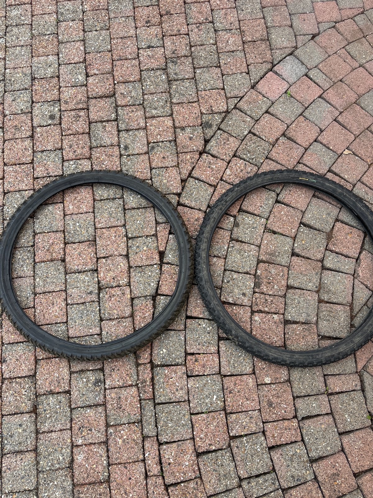 Michelin Chamonix 26 inch fietsbanden (2 stuks), Gebruikt, Band, Ophalen of Verzenden, Mountainbike