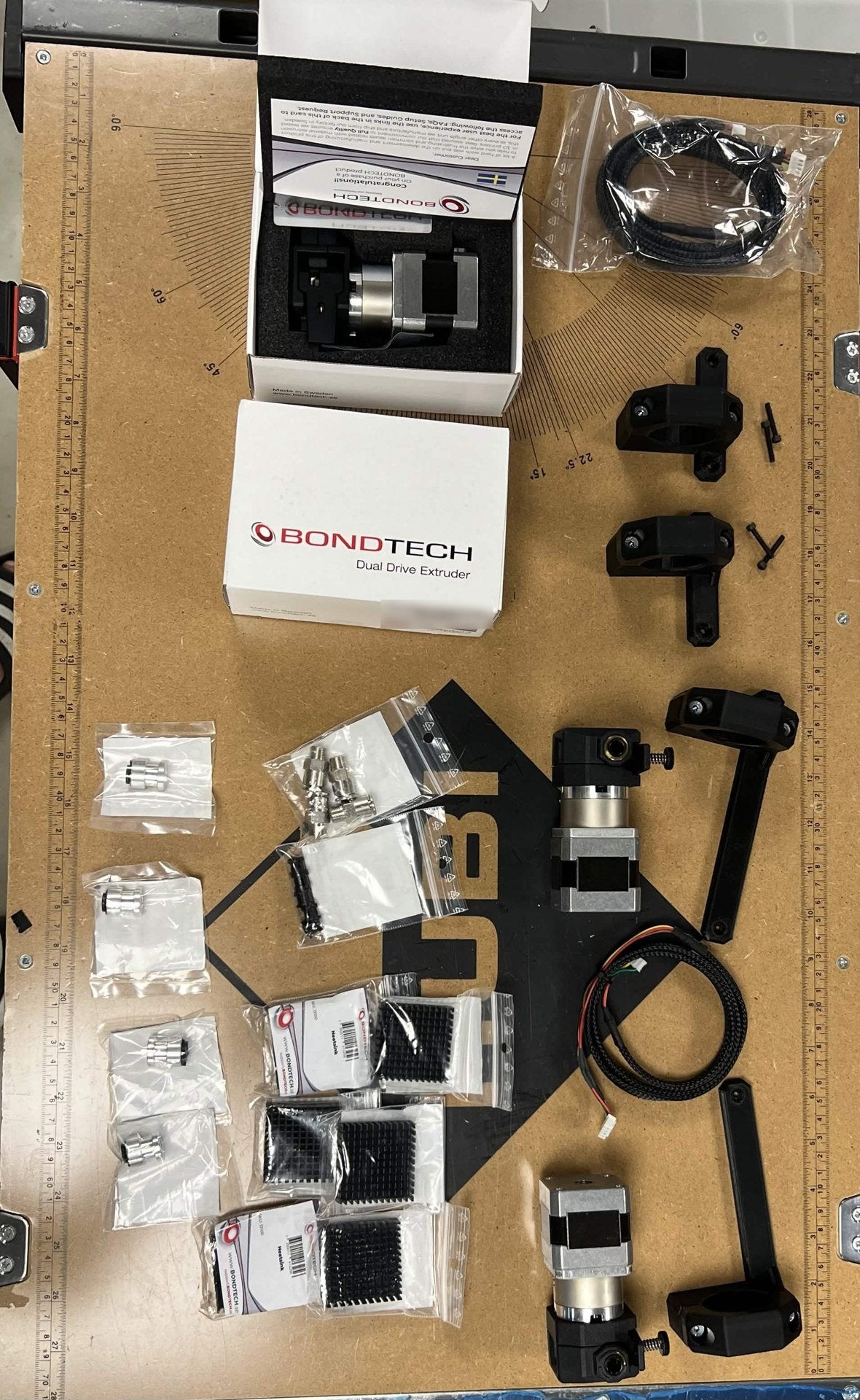 Bondtech QR extruder kit Ultimaker 3/S5 – 2 sets, Ophalen of Verzenden, Gebruikt
