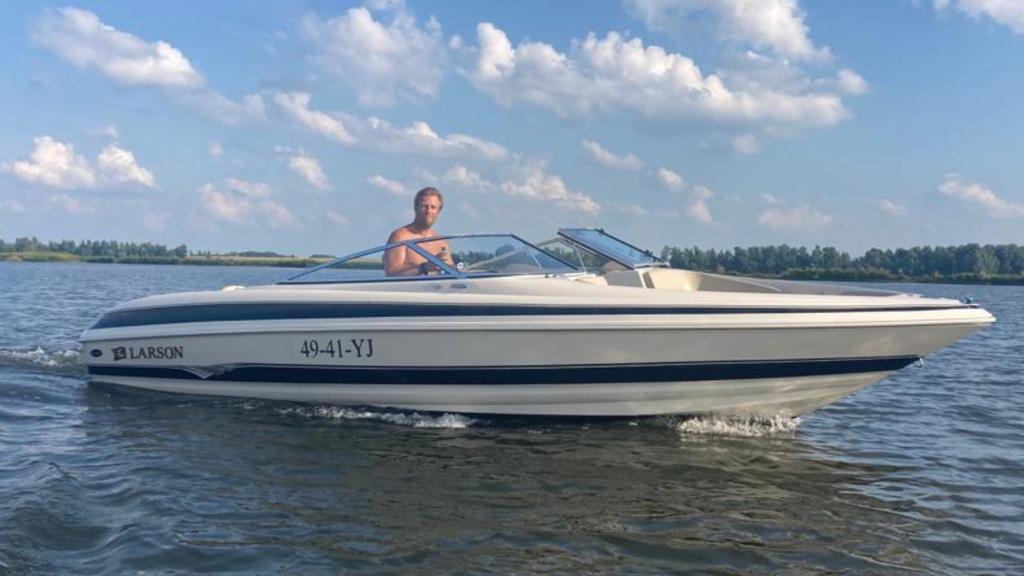 Speedboot Larson, Watersport en Boten, Ophalen, Gebruikt, Binnenboordmotor, 6 meter of meer
