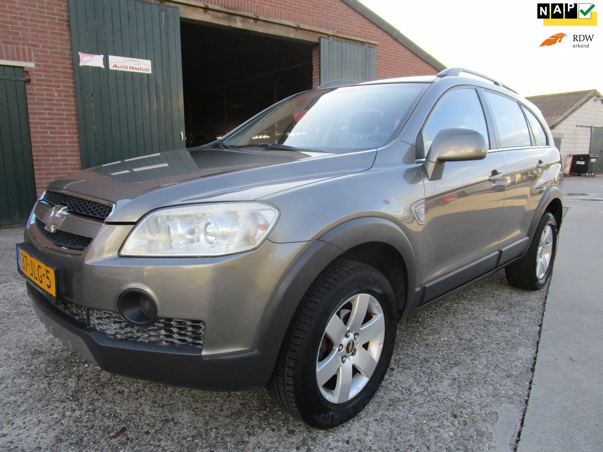 Chevrolet Captiva 2.4i Style 7 pers, clima ,navi, nieuwstaat, Auto's, Dealer onderhouden, 136 pk, Gebruikt, 4 cilinders