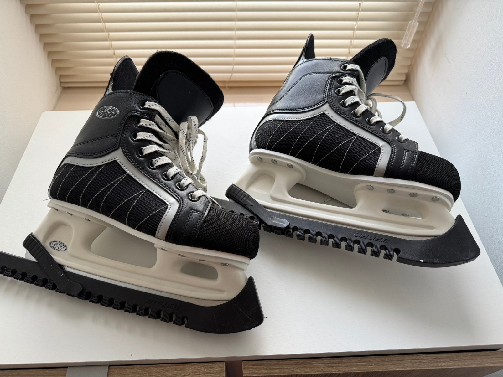 Nog mooie ijshockey schaatsen Bauer, maat 38, Ophalen, Zo goed als nieuw, IJshockeyschaatsen, Bauer