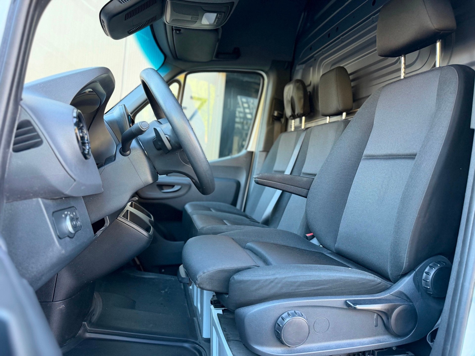 Mercedes-Benz Sprinter 317CDI|L2H2|RWD|Carplay|Dealer onderh, Automaat, Achterwielaandrijving, Gebruikt, Bedrijf