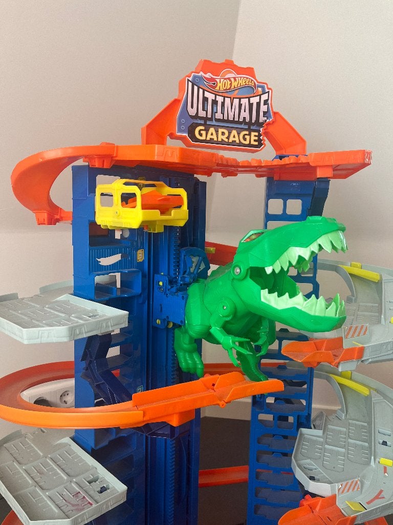 Hot Wheels Ultimate Garage T-Rex incl extra loopingbaan, Ophalen, Hot Wheels, Handmatig, Racebaan