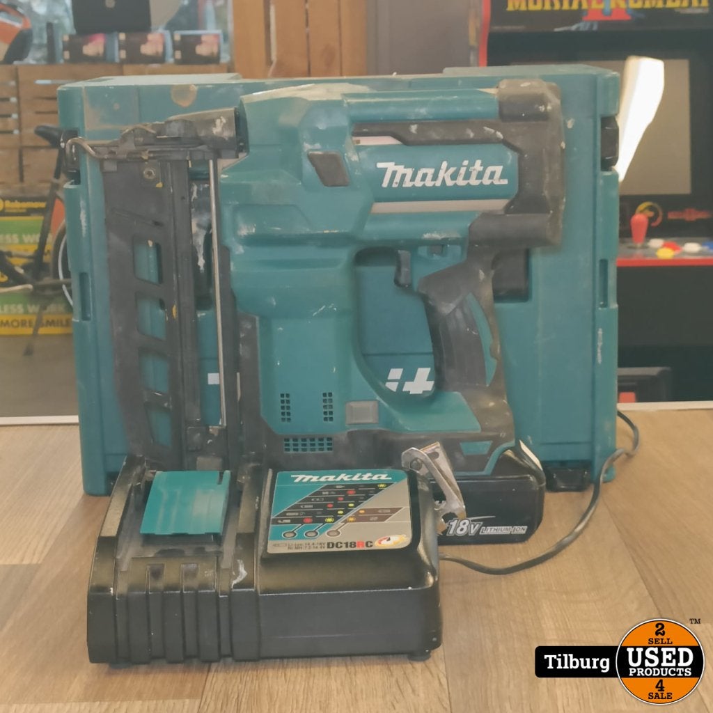 Makita DBN600 Spijkerpistool Incl accu & Incl Oplader, Makita, Gebruikt, Support@makita.com, Makita Corporation, 3-11-8, Sumiyoshi-cho, 
Anjo, Aichi 446-8502
Japan