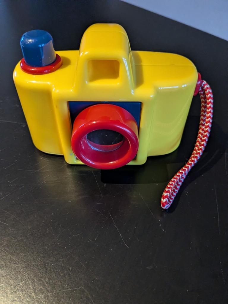 Ambi Toys Pop-Up Camera Geel - Vintage Speelgoed, Kinderen en Baby's, Speelgoed | Babyspeelgoed, Ophalen of Verzenden
